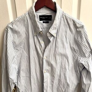 Abercrombie & Fitch Super Slim Stretch-Fit Button Down Shirt- Bl/Wh-Striped, XL